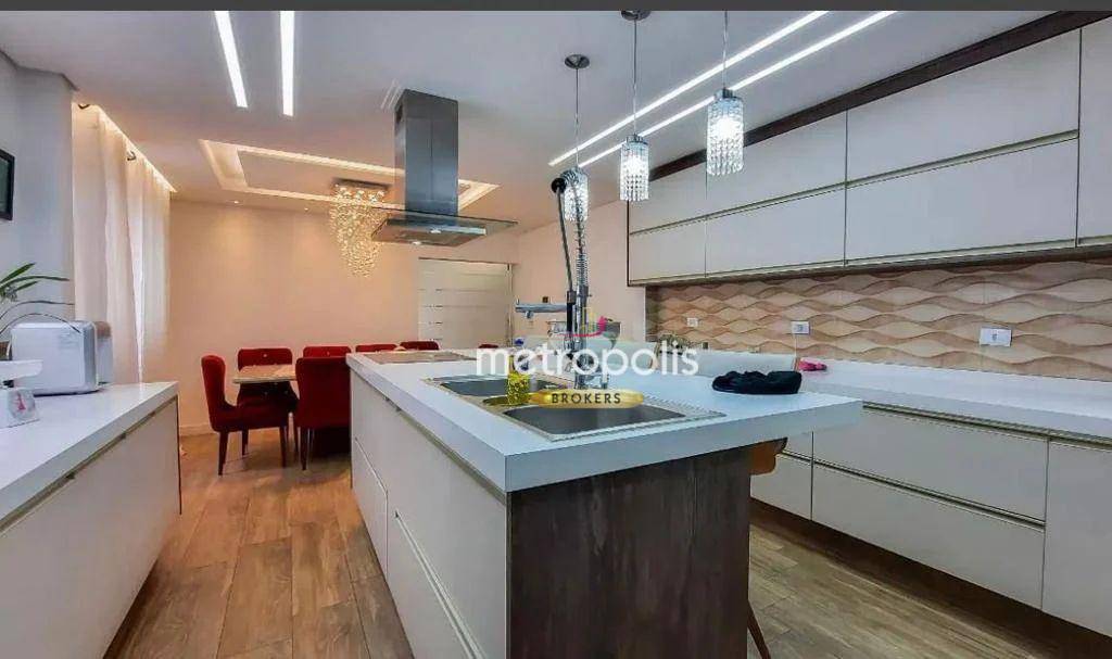 Sobrado à venda com 3 quartos, 220m² - Foto 3