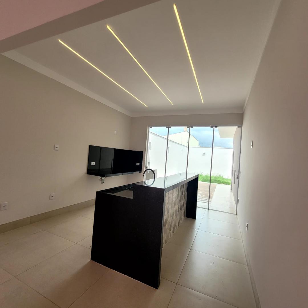 Casa à venda com 3 quartos, 136m² - Foto 17