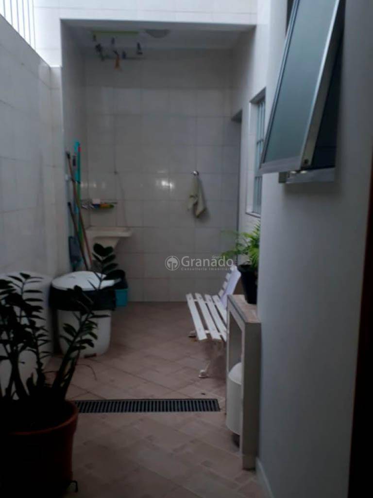 Sobrado à venda com 3 quartos, 340m² - Foto 11