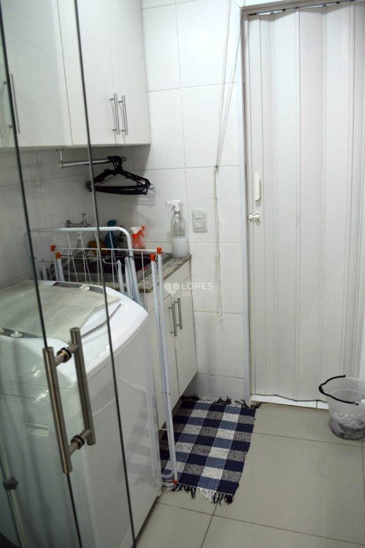 Apartamento à venda com 2 quartos, 44m² - Foto 13