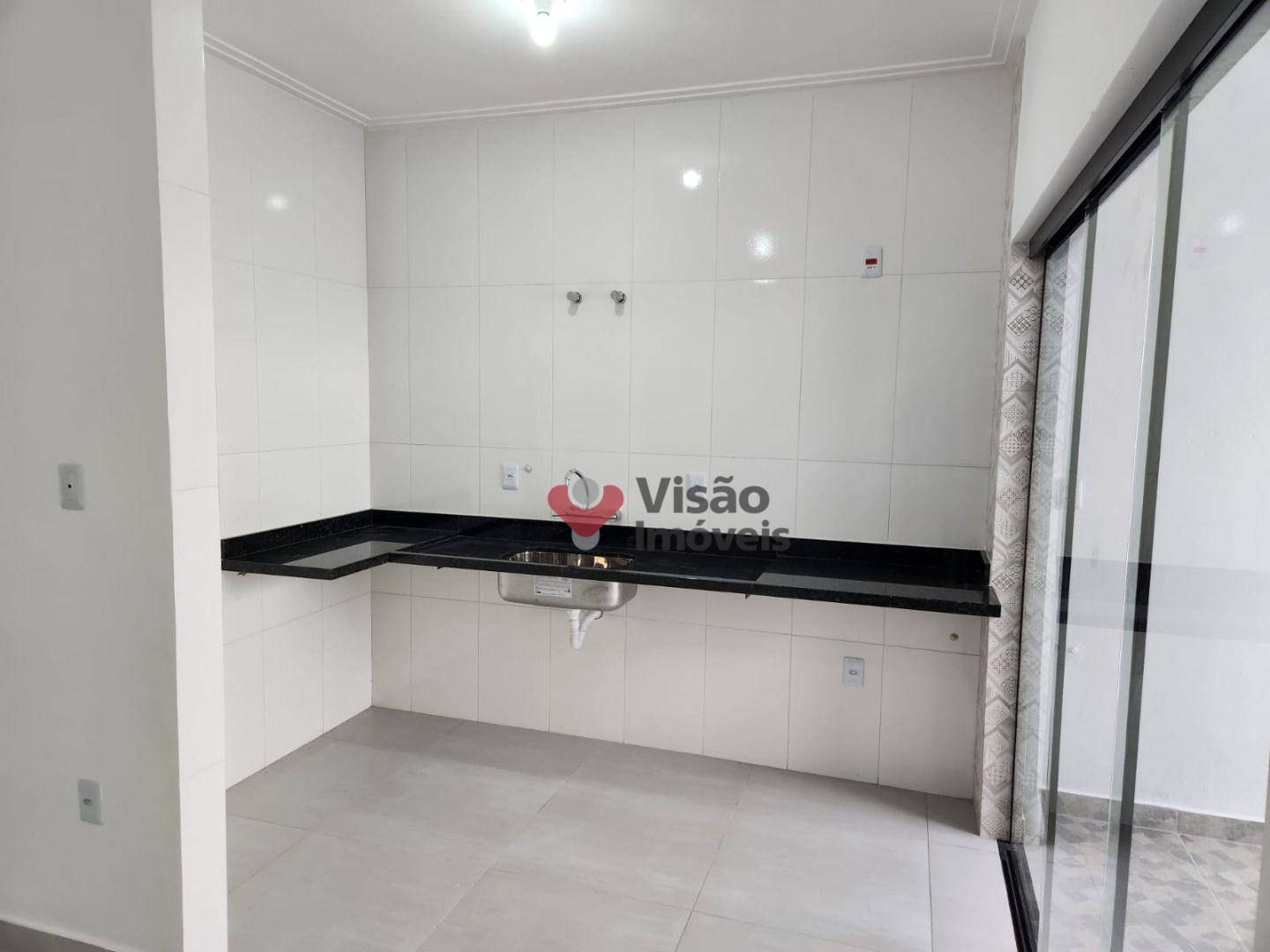 Casa à venda com 3 quartos, 92m² - Foto 13