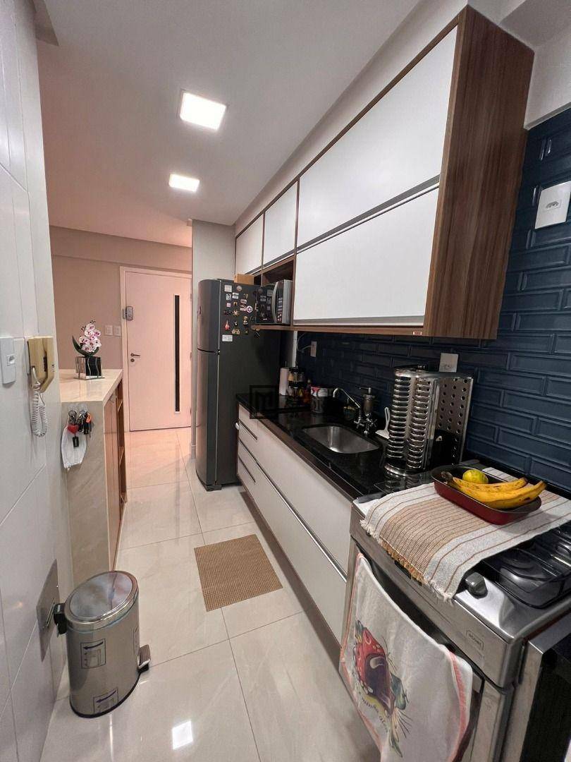 Apartamento à venda com 2 quartos, 59m² - Foto 8