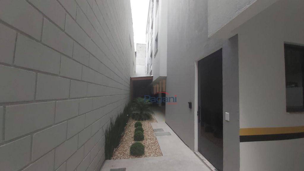 Apartamento à venda com 2 quartos, 77m² - Foto 27