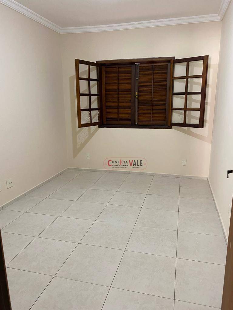 Casa à venda com 3 quartos, 190m² - Foto 9