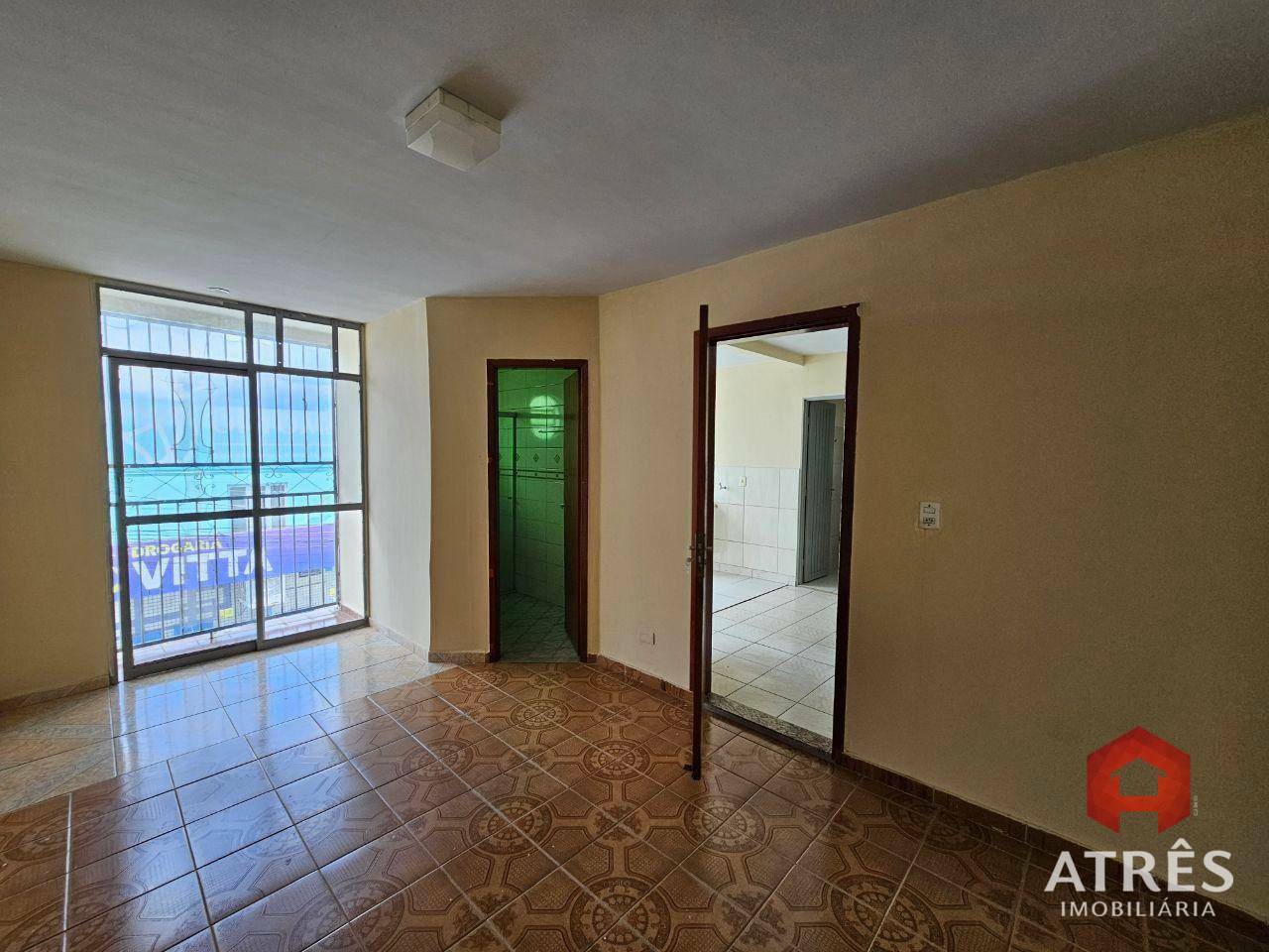 Apartamento para alugar com 2 quartos, 40m² - Foto 4