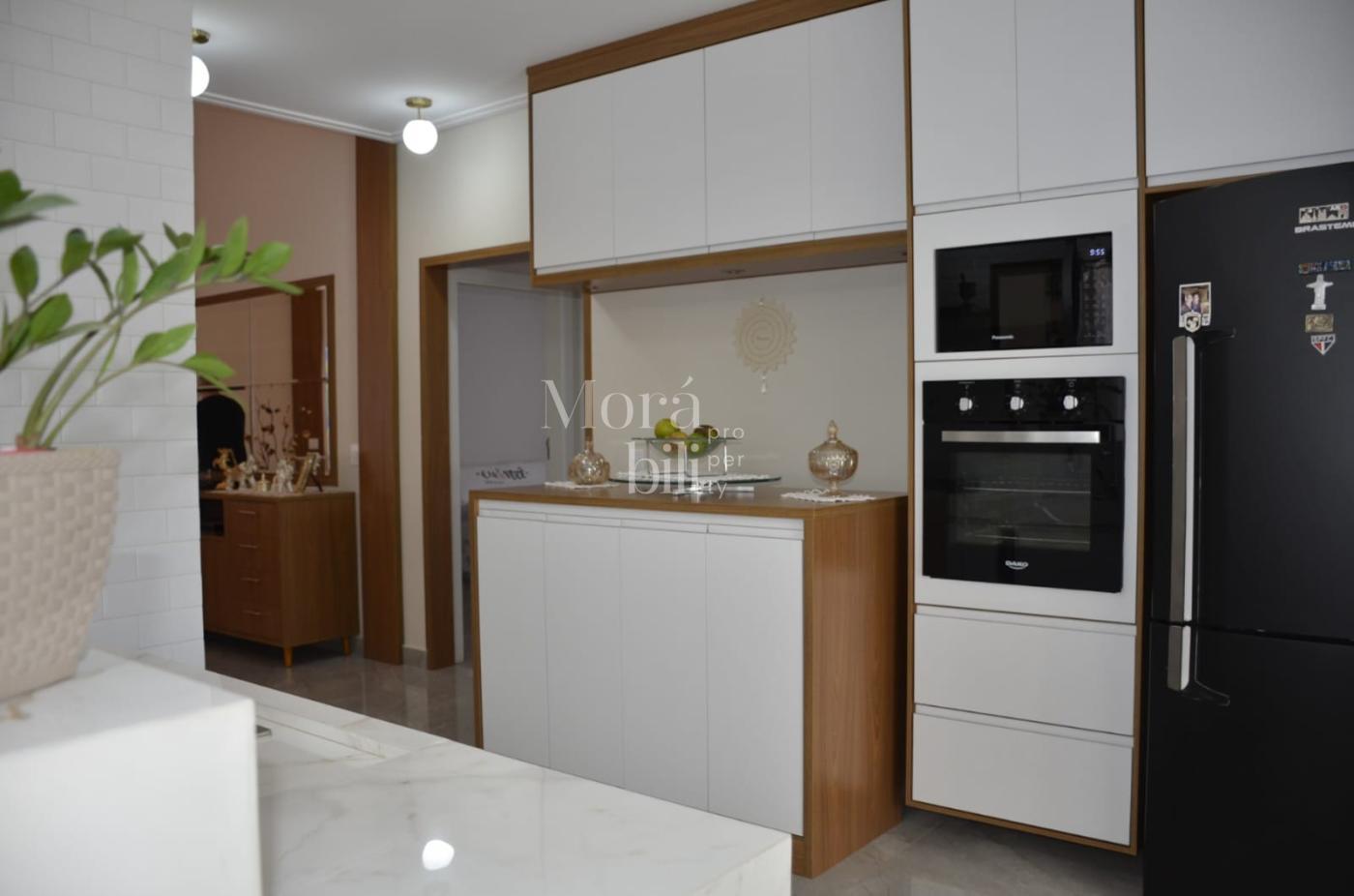 Casa à venda com 3 quartos, 300m² - Foto 6