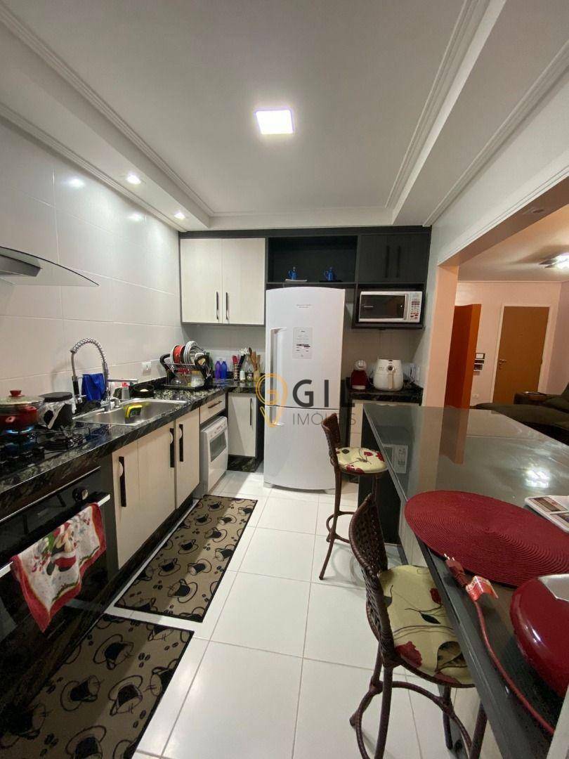 Apartamento à venda com 3 quartos, 93m² - Foto 3