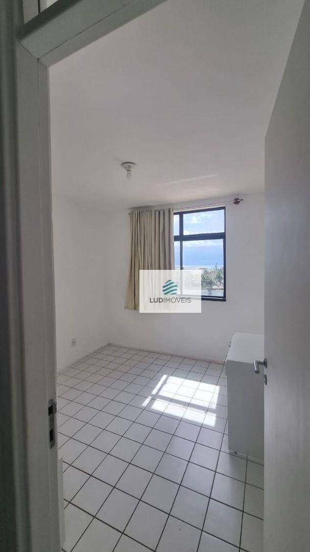 Apartamento para alugar com 3 quartos, 96m² - Foto 10