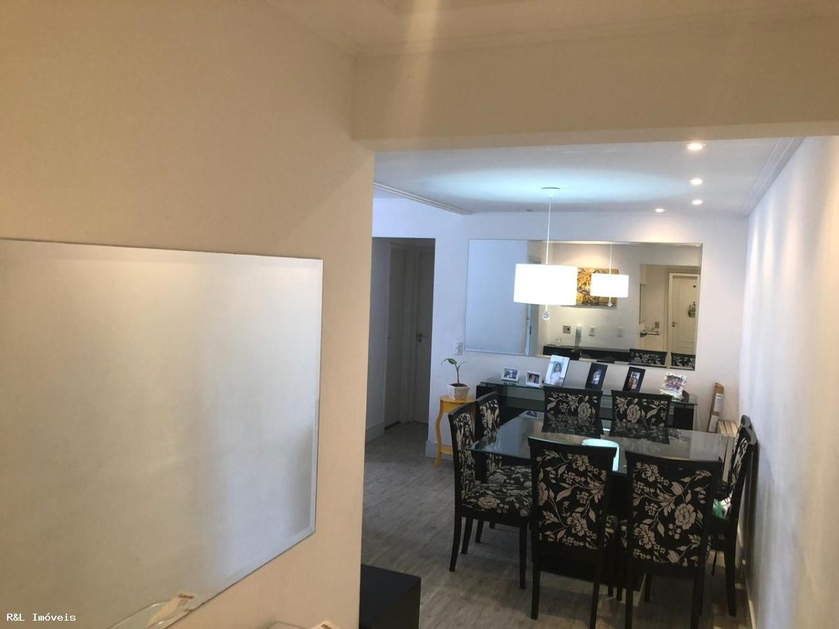 Apartamento à venda com 2 quartos, 64m² - Foto 14