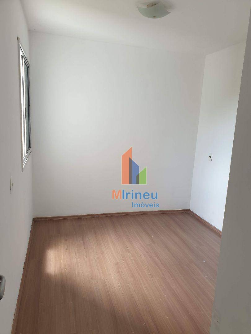 Apartamento à venda com 2 quartos, 43m² - Foto 9