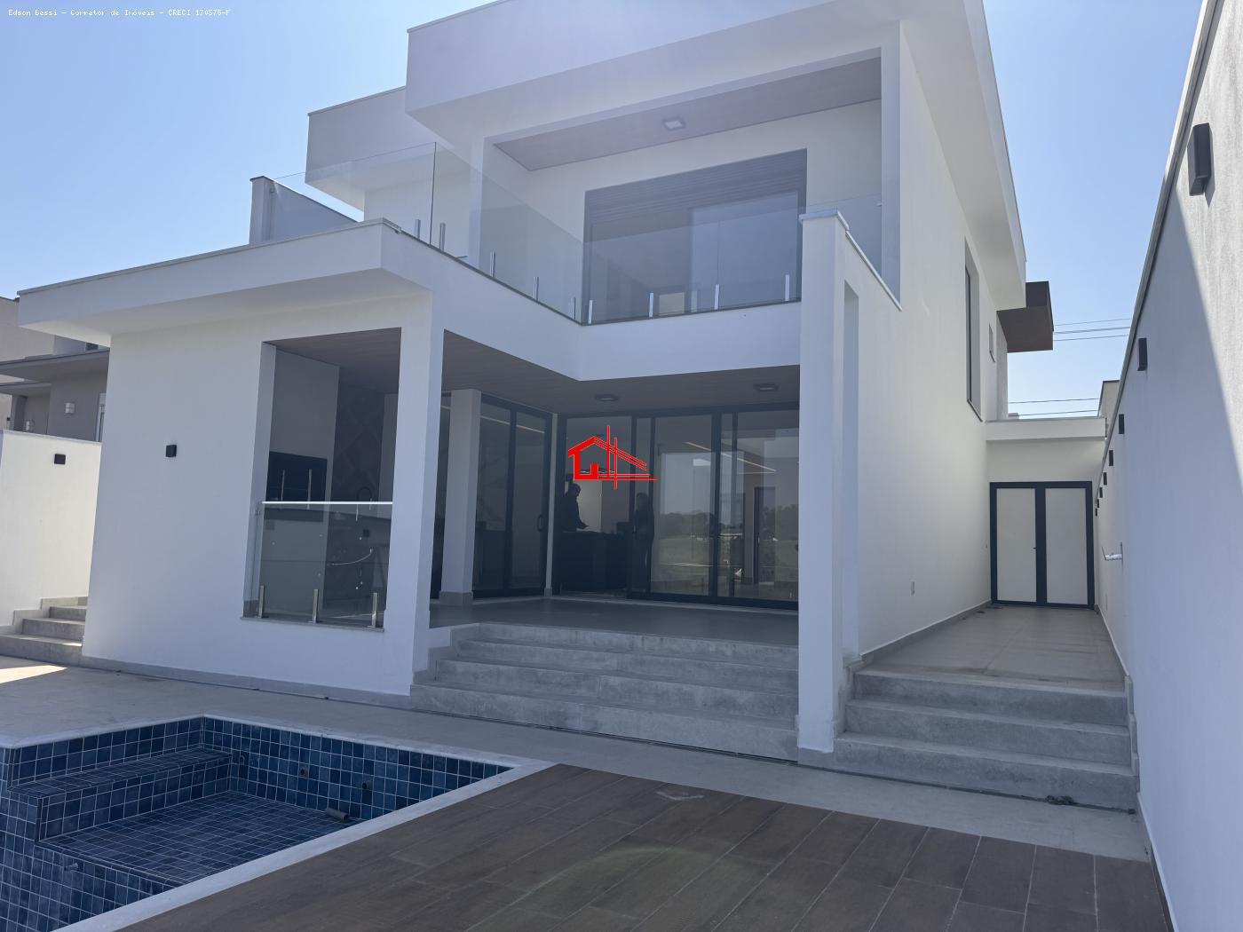 Casa de Condomínio à venda com 3 quartos, 293m² - Foto 32