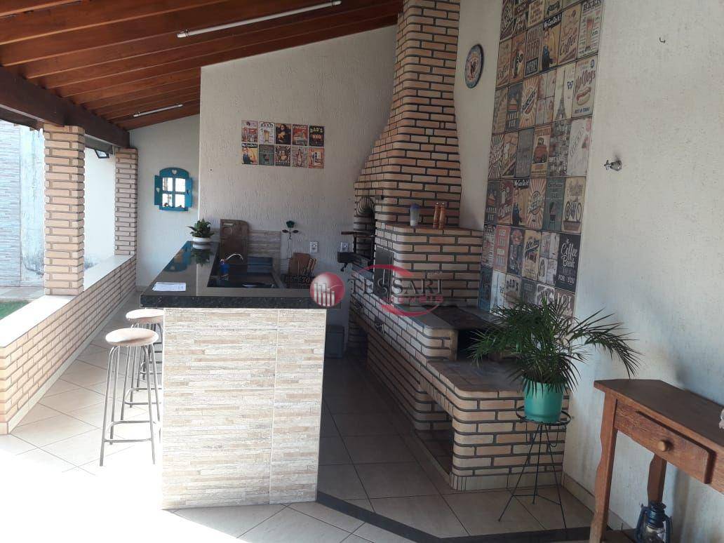 Casa à venda com 3 quartos, 164m² - Foto 14