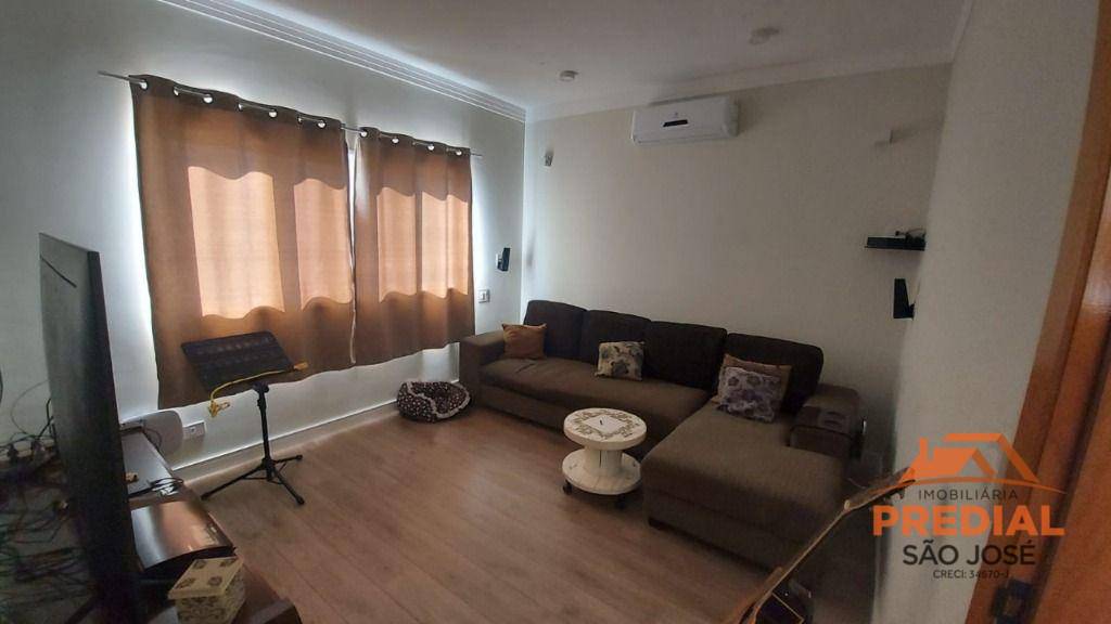 Casa de Condomínio à venda com 3 quartos, 240m² - Foto 8