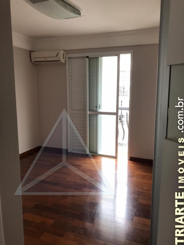 Apartamento à venda com 3 quartos, 135m² - Foto 11