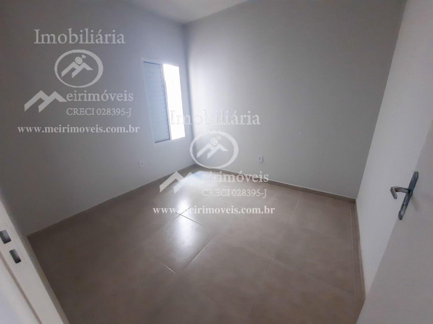 Casa à venda com 2 quartos, 51m² - Foto 24