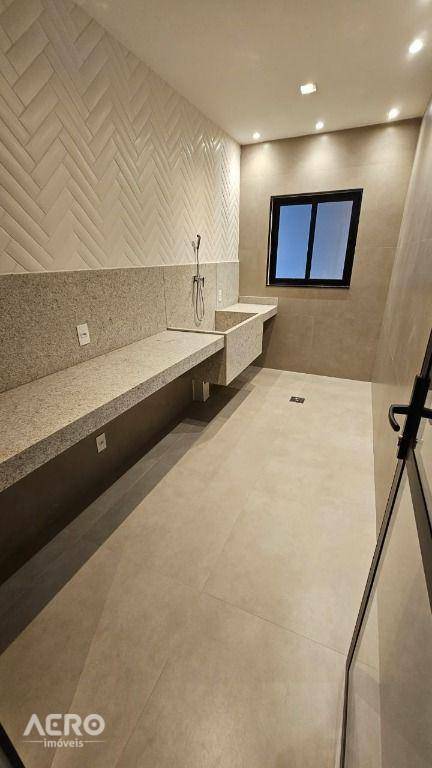 Apartamento para alugar com 3 quartos, 103m² - Foto 37