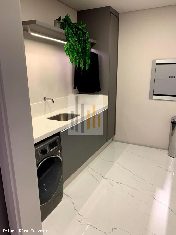 Casa à venda com 3 quartos, 121m² - Foto 28