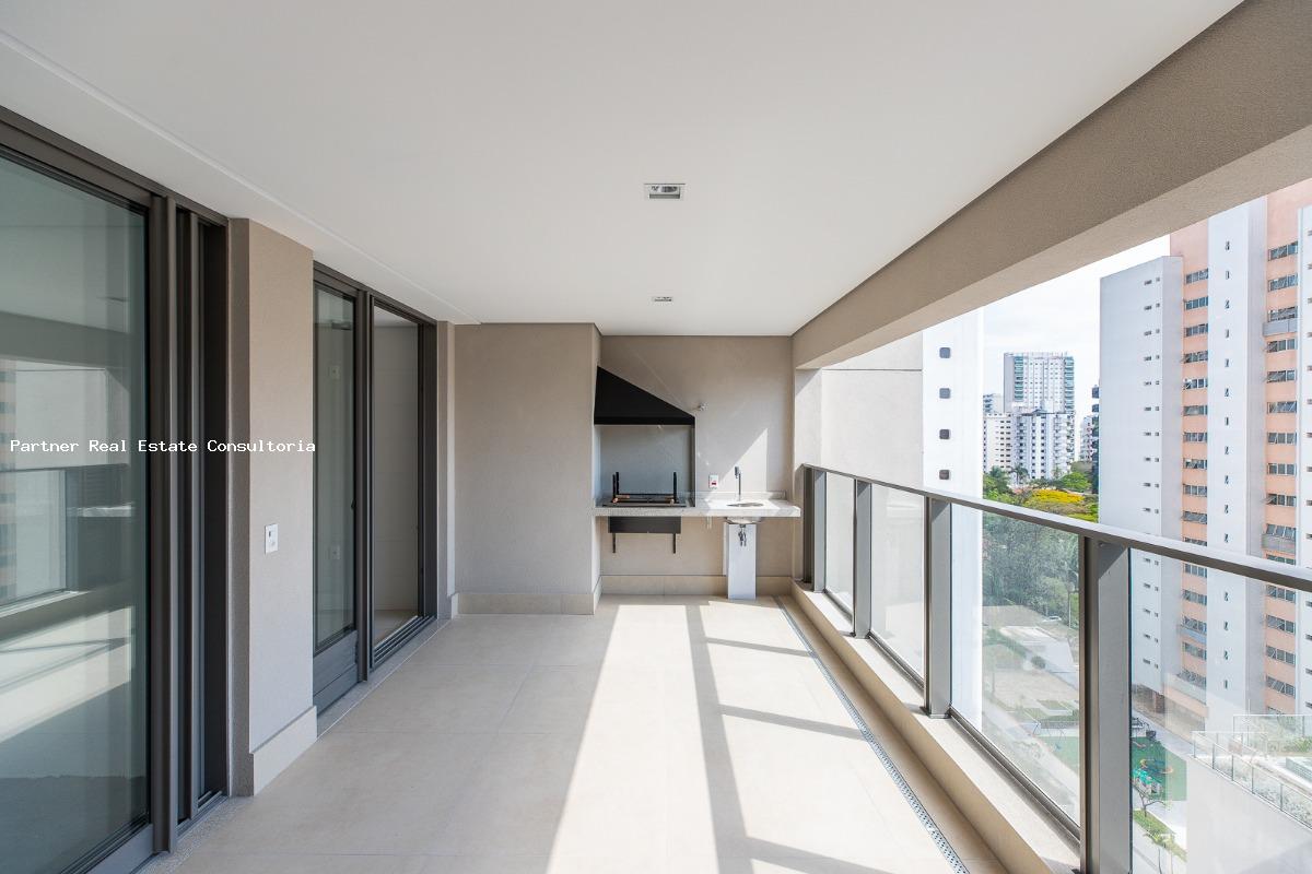 Apartamento à venda com 4 quartos, 232m² - Foto 32