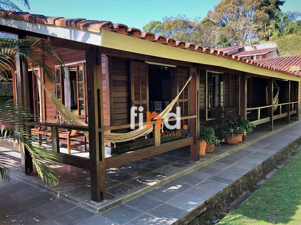 Casa de Condomínio à venda com 3 quartos, 237m² - Foto 4