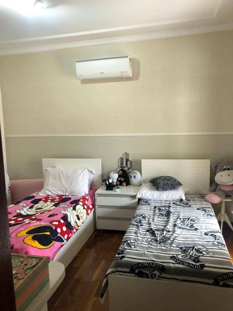 Sobrado à venda com 3 quartos, 300m² - Foto 10