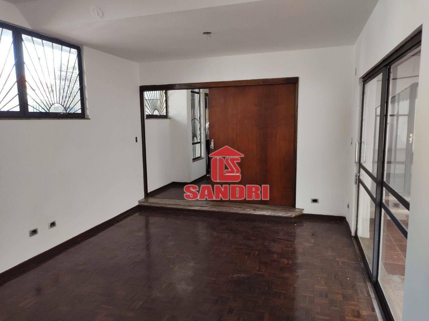 Sobrado à venda com 3 quartos, 218m² - Foto 10