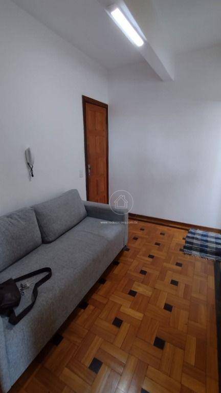 Cobertura à venda com 2 quartos, 75m² - Foto 2