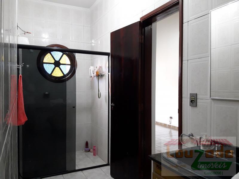 Sobrado à venda com 6 quartos, 360m² - Foto 15