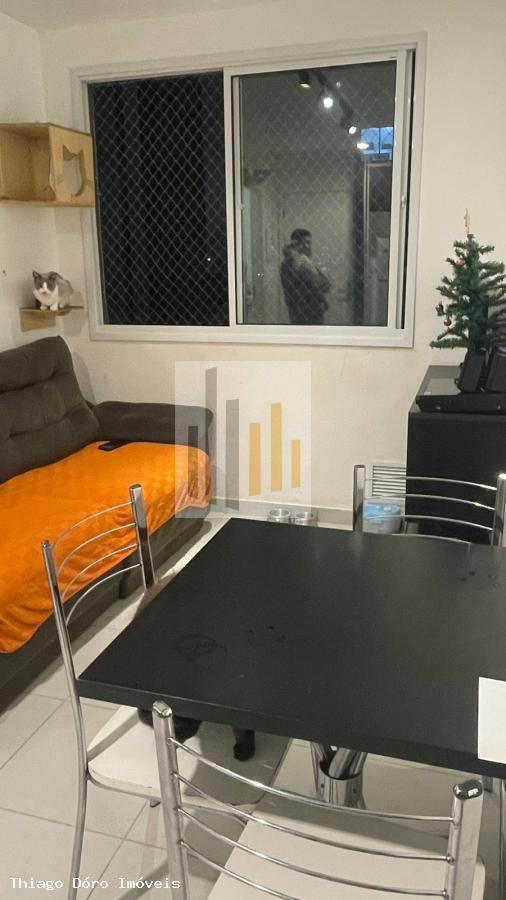 Apartamento para alugar com 2 quartos, 34m² - Foto 2