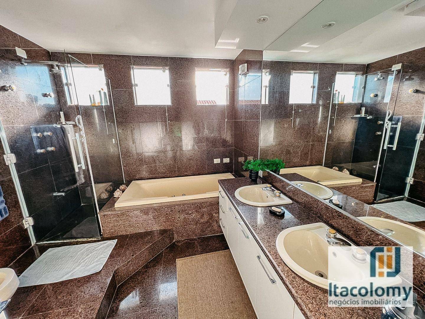 Casa de Condomínio à venda e aluguel com 6 quartos, 900m² - Foto 27