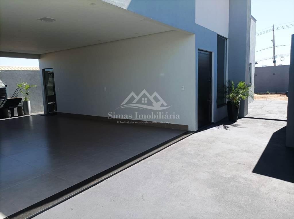 Casa à venda com 3 quartos, 255m² - Foto 4