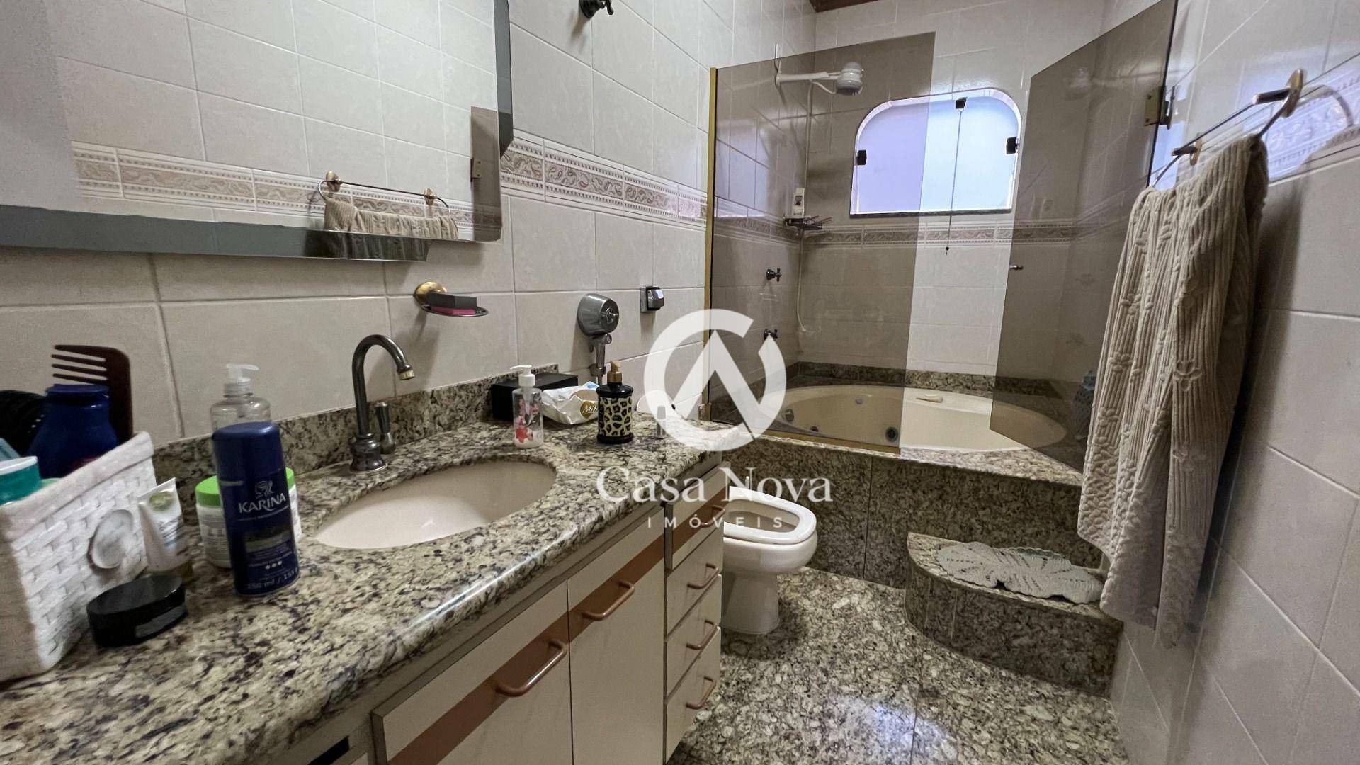 Apartamento à venda com 3 quartos, 182m² - Foto 14