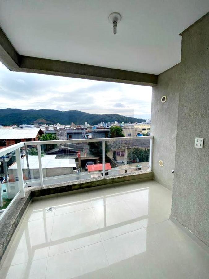 Apartamento à venda com 2 quartos, 83m² - Foto 10