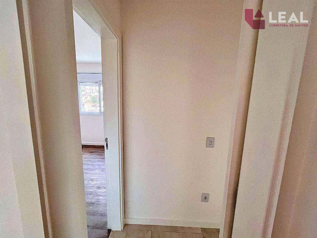 Apartamento à venda com 3 quartos, 105m² - Foto 14