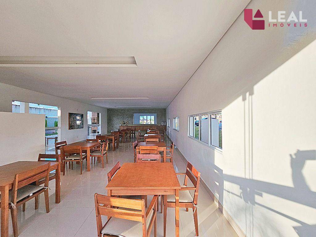 Apartamento para alugar com 2 quartos, 63m² - Foto 16
