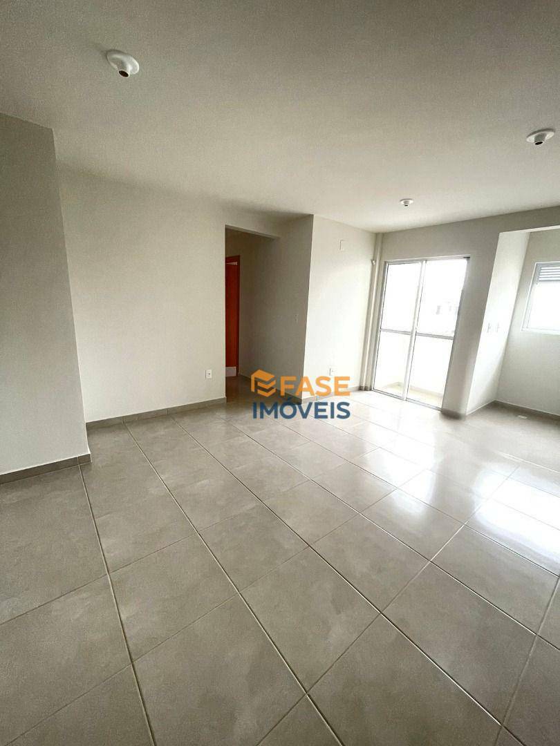 Apartamento à venda com 2 quartos, 53m² - Foto 3