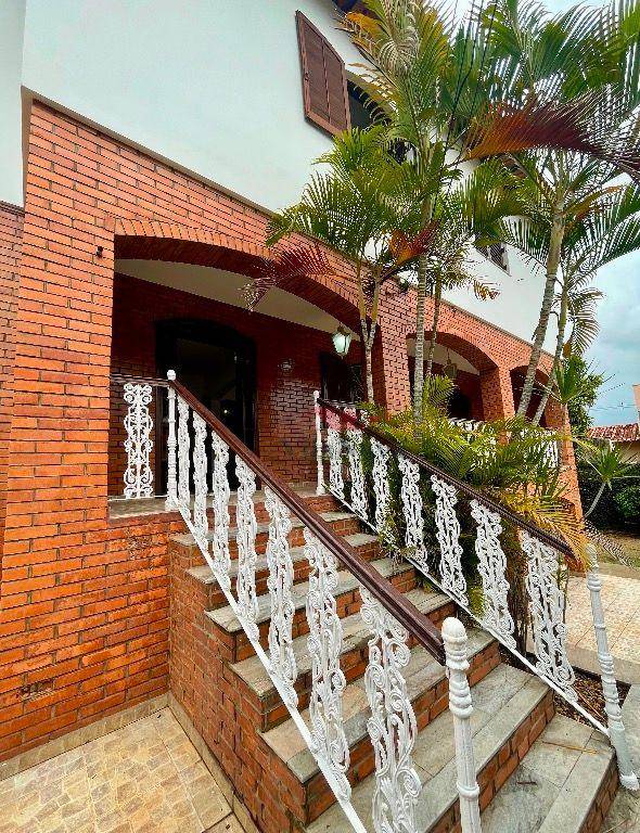 Casa, 4 quartos, 322 m² - Foto 3