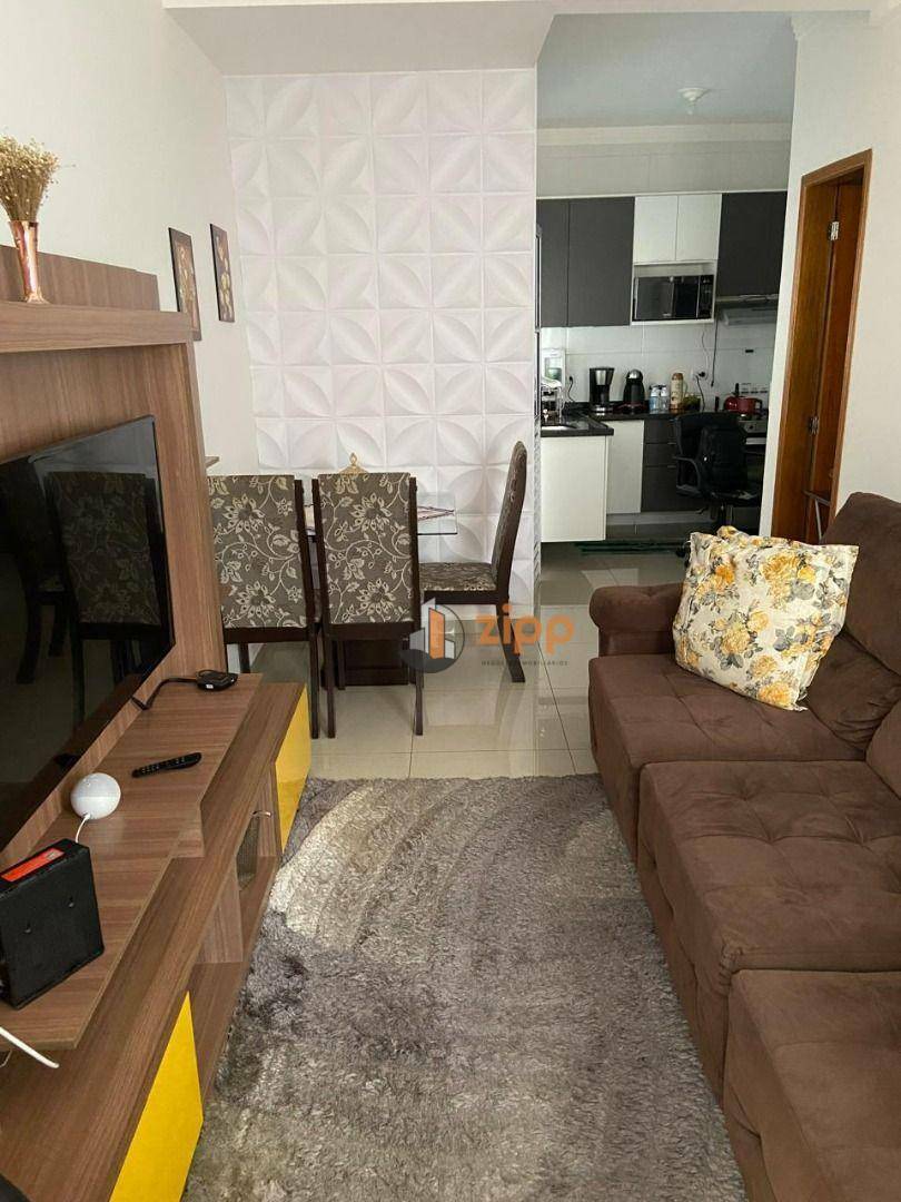 Sobrado à venda com 2 quartos, 60m² - Foto 1