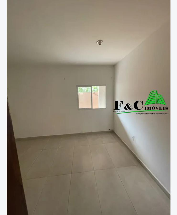 Casa à venda com 2 quartos, 250m² - Foto 4