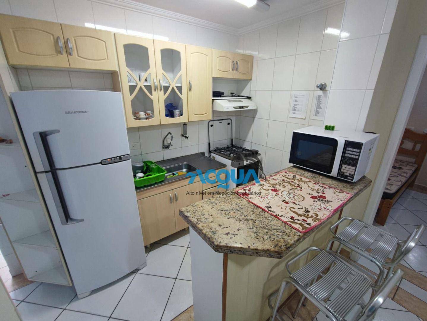 Apartamento à venda com 2 quartos, 74m² - Foto 4