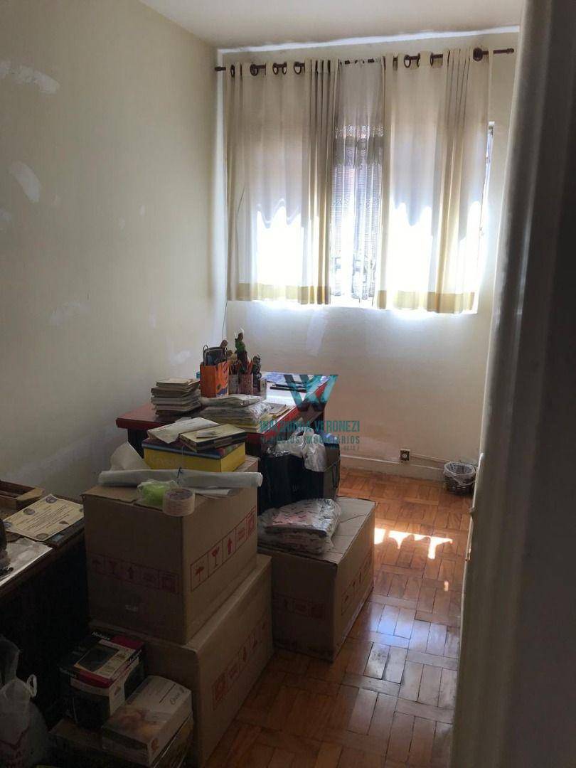 Apartamento à venda com 3 quartos, 125m² - Foto 4