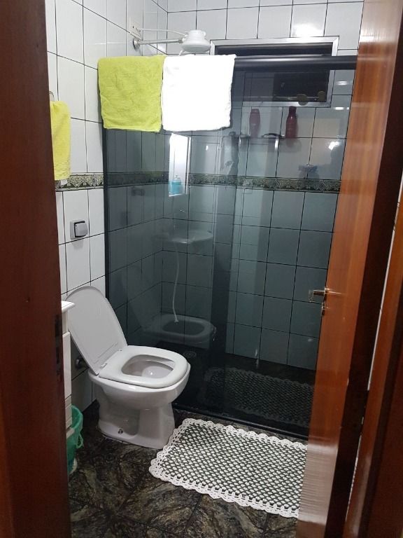 Apartamento à venda com 2 quartos, 64m² - Foto 25