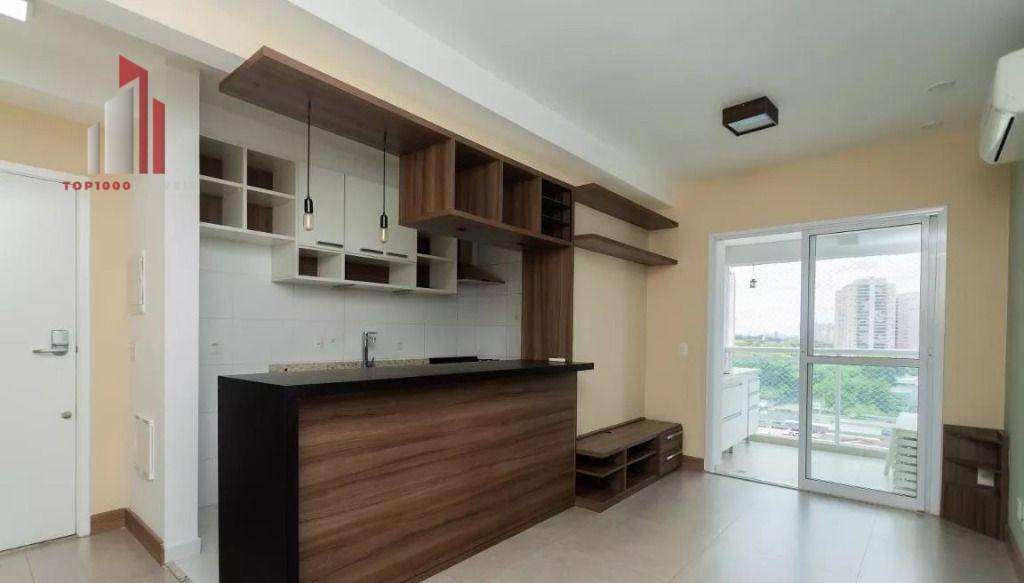 Apartamento à venda com 2 quartos, 70m² - Foto 1