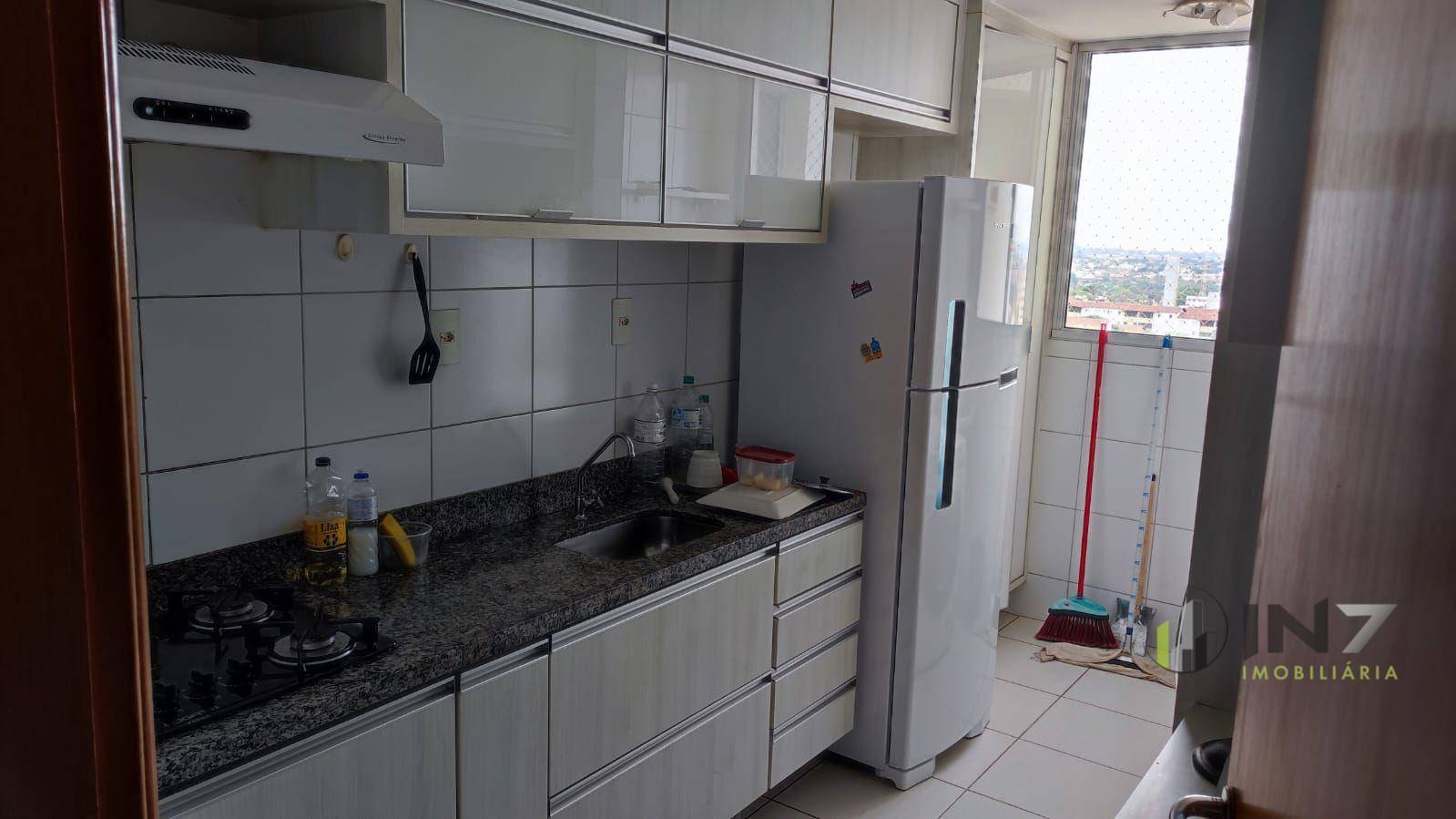 Apartamento à venda com 2 quartos, 62m² - Foto 5