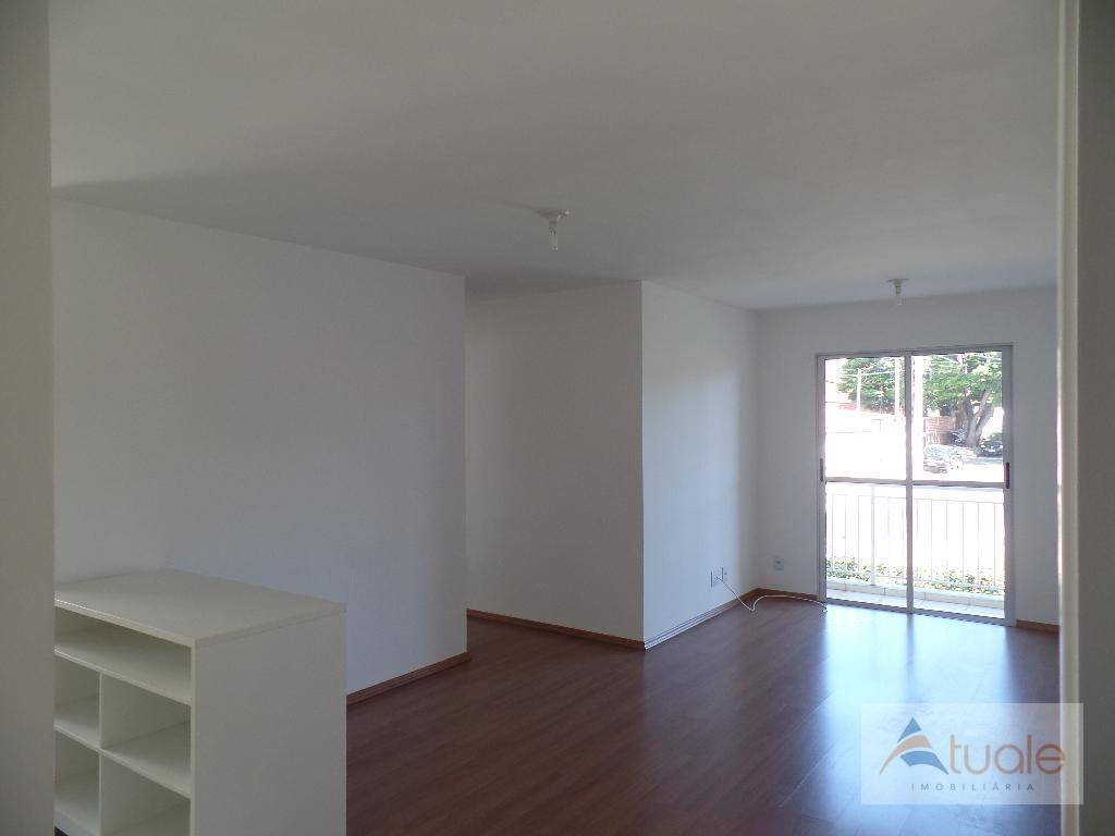 Apartamento à venda com 3 quartos, 66m² - Foto 3