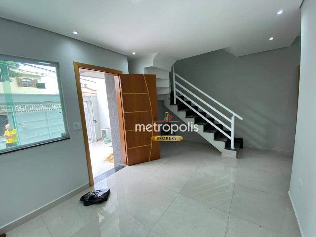 Sobrado à venda com 2 quartos, 115m² - Foto 1