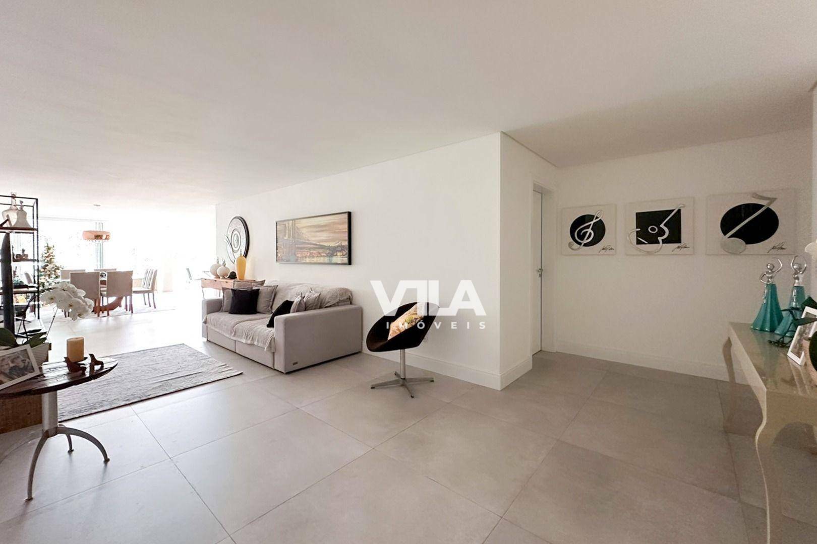 Apartamento à venda com 3 quartos, 193m² - Foto 15