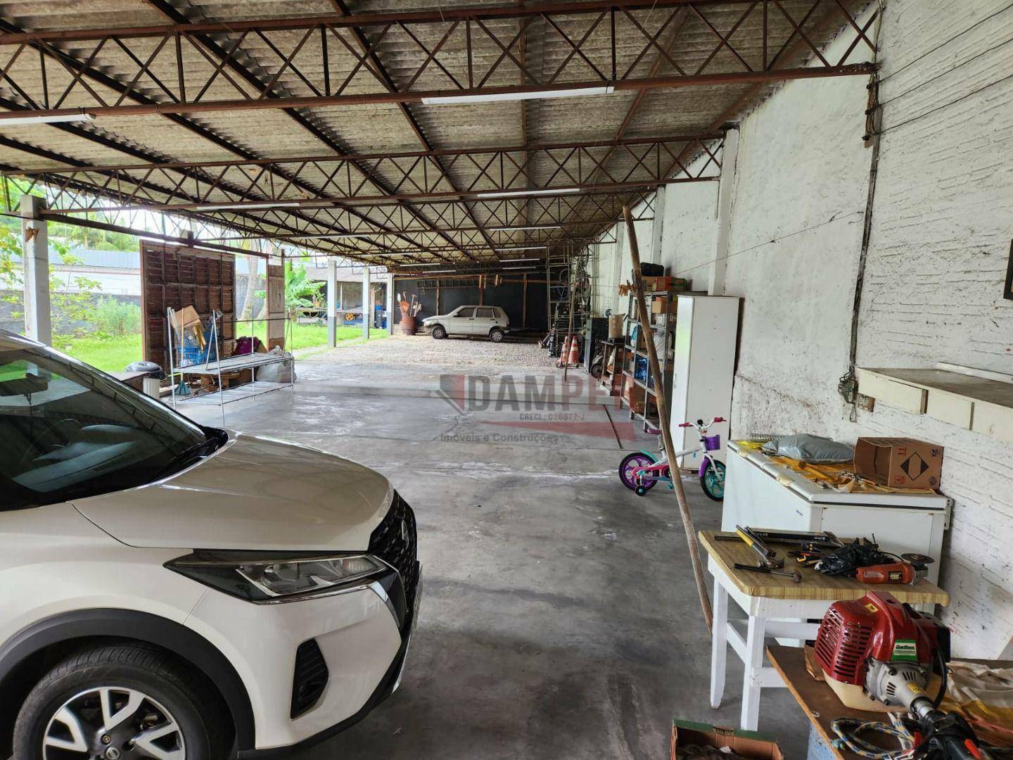 Casa para alugar com 6 quartos, 2112m² - Foto 7