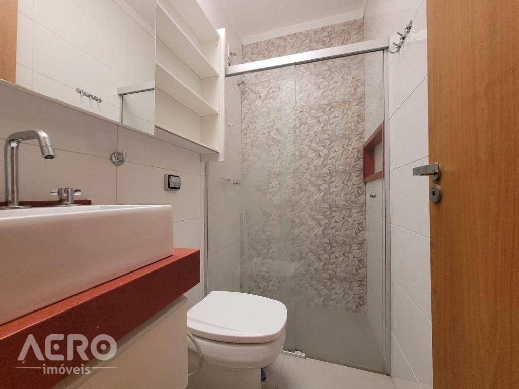 Casa à venda com 4 quartos, 170m² - Foto 45