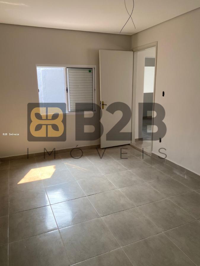 Casa à venda com 3 quartos, 200m² - Foto 11