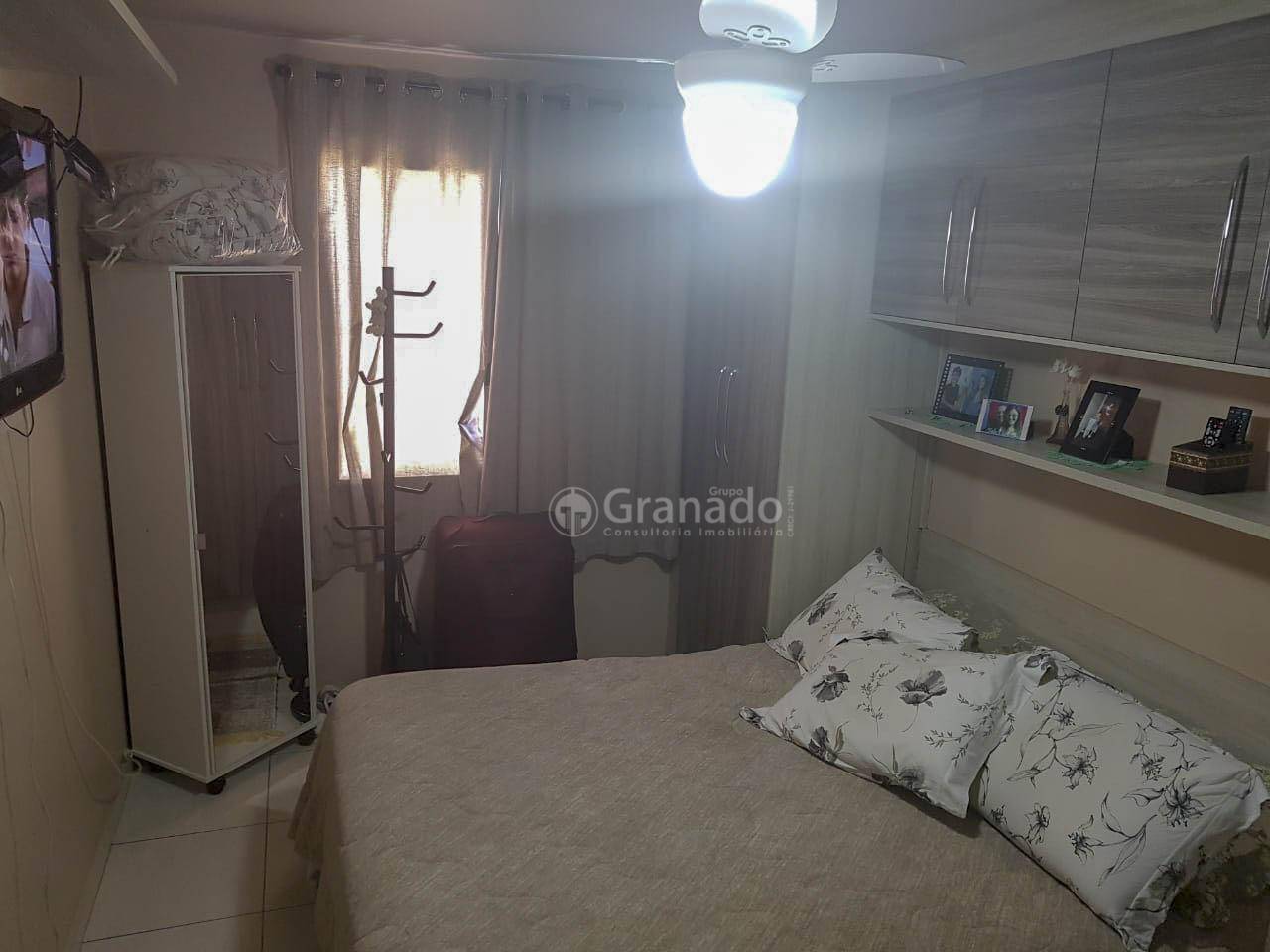 Apartamento à venda com 2 quartos, 74m² - Foto 18